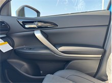 Vehicle Thumb #17