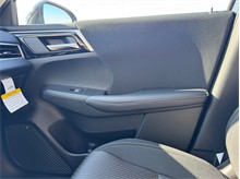Vehicle Thumb #17