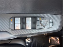 Vehicle Thumb #18