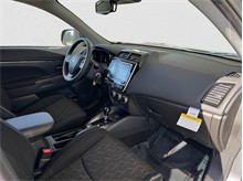 Vehicle Thumb #13