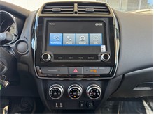 Vehicle Thumb #20