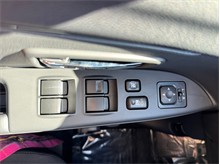 Vehicle Thumb #17
