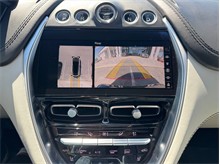 Vehicle Thumb #21