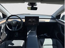 Vehicle Thumb #15