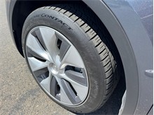 Vehicle Thumb #27
