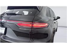 Vehicle Thumb #43
