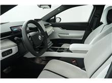 Vehicle Thumb #15