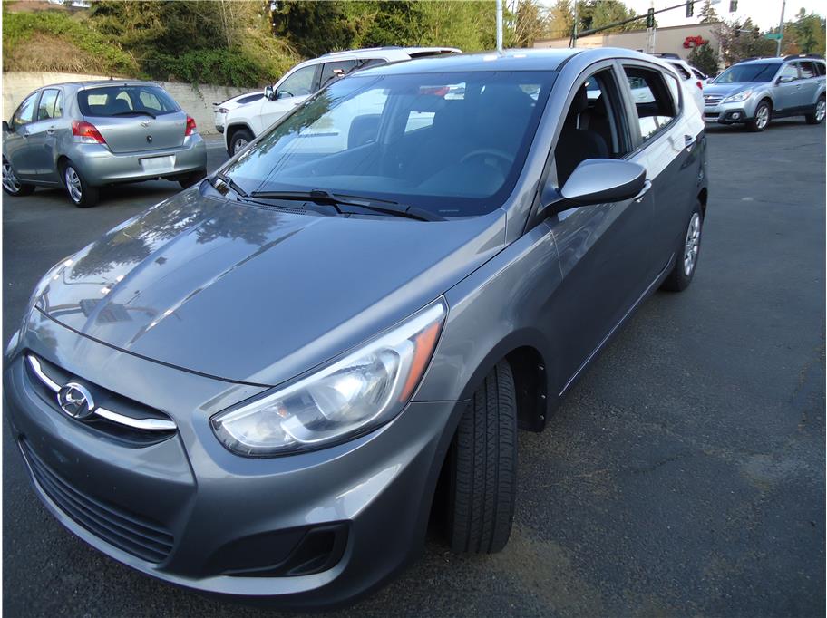2016 Hyundai Accent from United Auto Group LLC