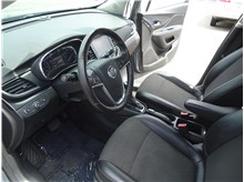 Vehicle Thumb #21