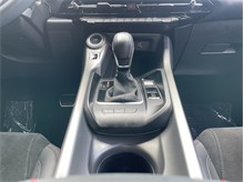 Vehicle Thumb #15