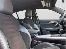 Vehicle Thumb #18