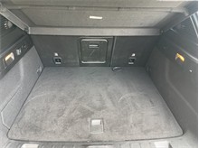 Vehicle Thumb #20