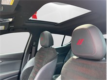 Vehicle Thumb #25