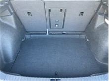 Vehicle Thumb #20