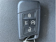 Vehicle Thumb #28