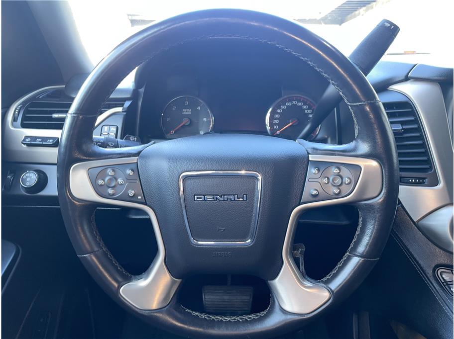 2016 GMC Yukon Denali - Photo 92