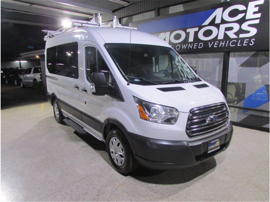 2016 Ford Transit XLT's photo