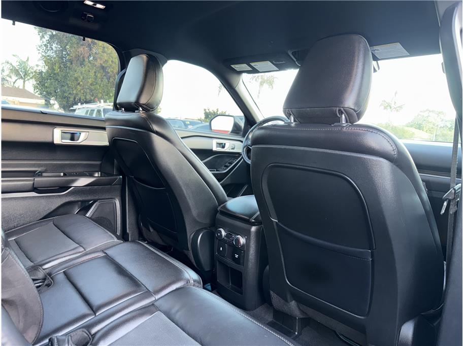 2020 Ford Explorer Limited - Photo 12