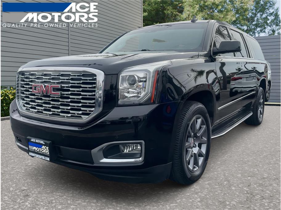 2018 GMC Yukon Denali 2WD's photo