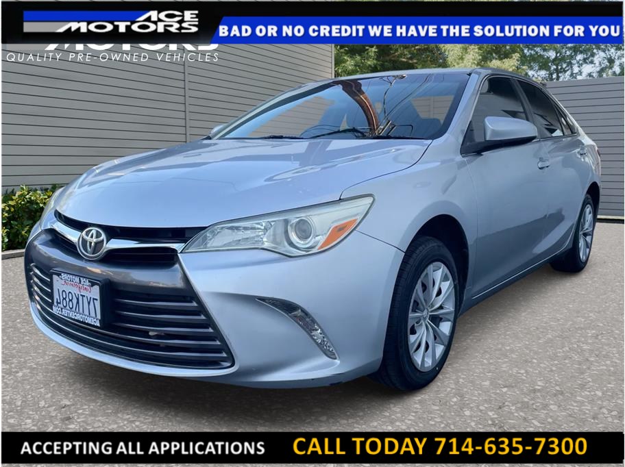 2017 Toyota Camry LE