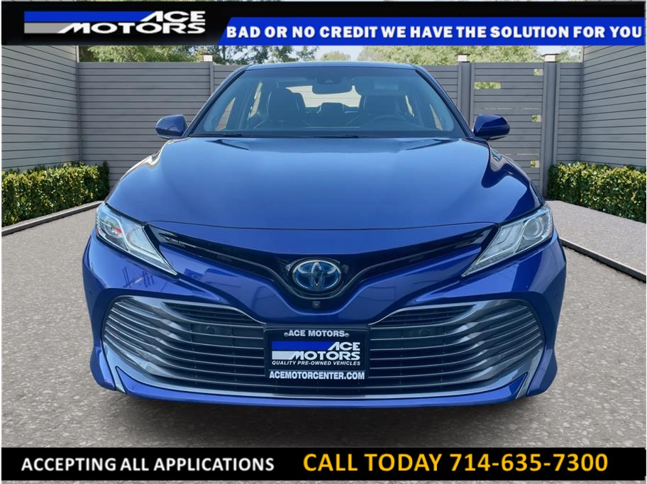 2018 Toyota Camry Hybrid from ACE Motors