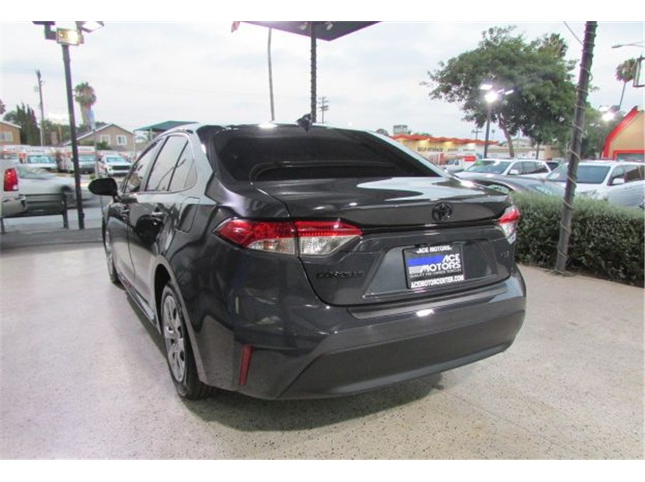 2024 Toyota Corolla LE - Photo 10