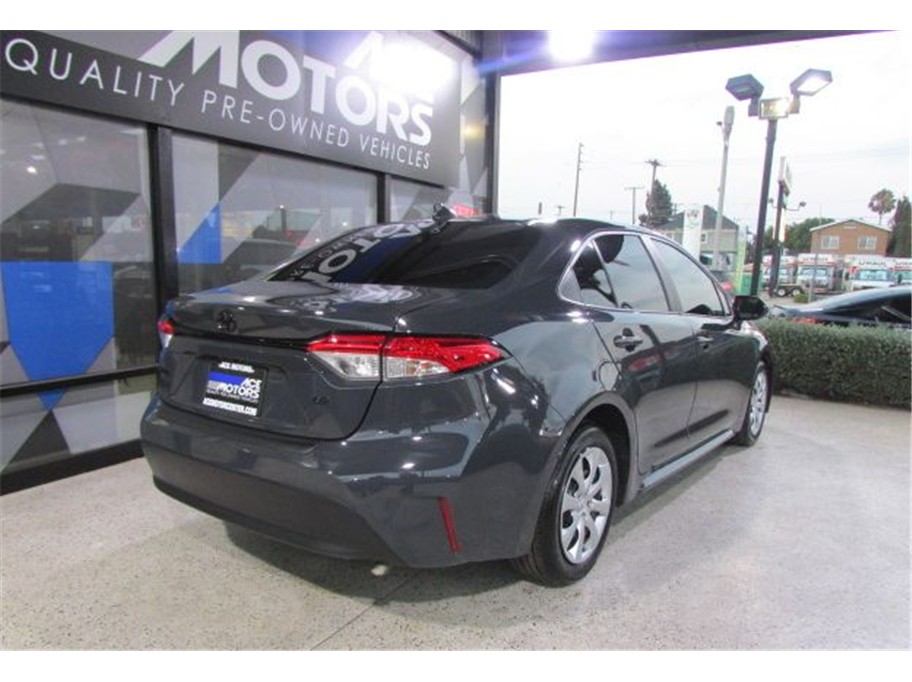 2024 Toyota Corolla LE - Photo 11