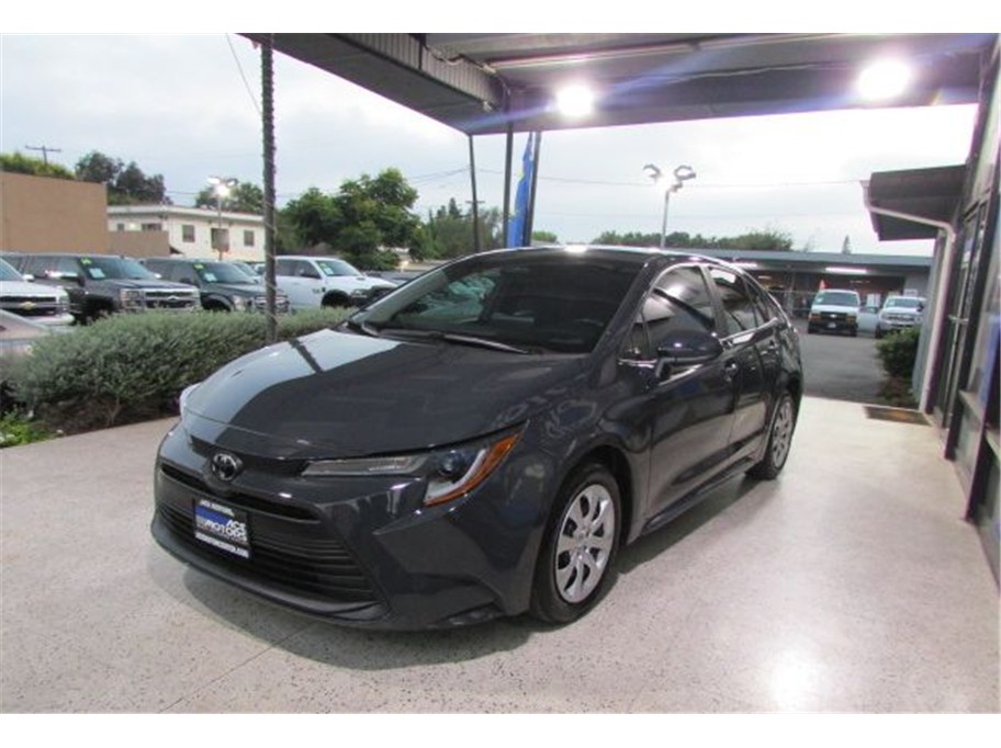2024 Toyota Corolla LE - Photo 32
