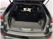 Vehicle Thumb #28