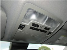 Vehicle Thumb #26