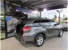 Vehicle Thumb #39