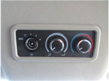 Vehicle Thumb #41