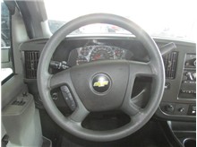 Vehicle Thumb #62