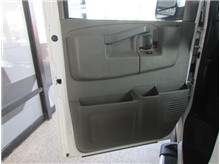 Vehicle Thumb #8