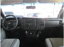 Vehicle Thumb #86