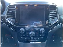 Vehicle Thumb #48