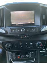 Vehicle Thumb #39