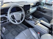 Vehicle Thumb #36