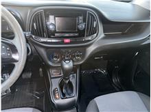 Vehicle Thumb #36