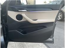 Vehicle Thumb #36