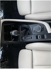 Vehicle Thumb #77