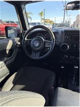 Vehicle Thumb #14