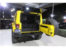 Vehicle Thumb #23