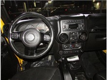 Vehicle Thumb #37
