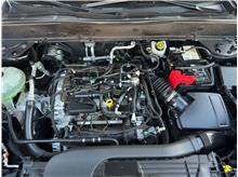 Vehicle Thumb #21
