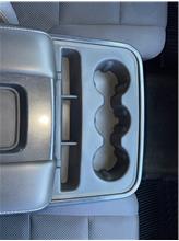 Vehicle Thumb #72