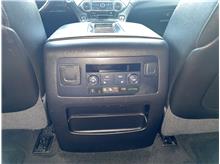 Vehicle Thumb #92