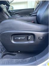 Vehicle Thumb #11