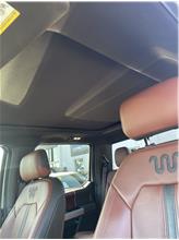 Vehicle Thumb #78