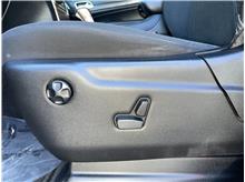 Vehicle Thumb #116